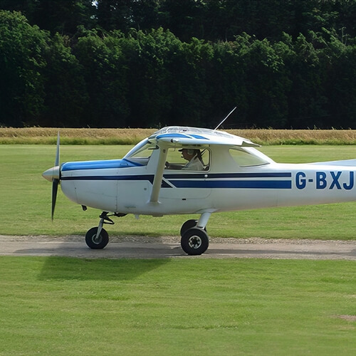 Flying Lessons from Inverness Airport Flying Lessons from Inverness Airport